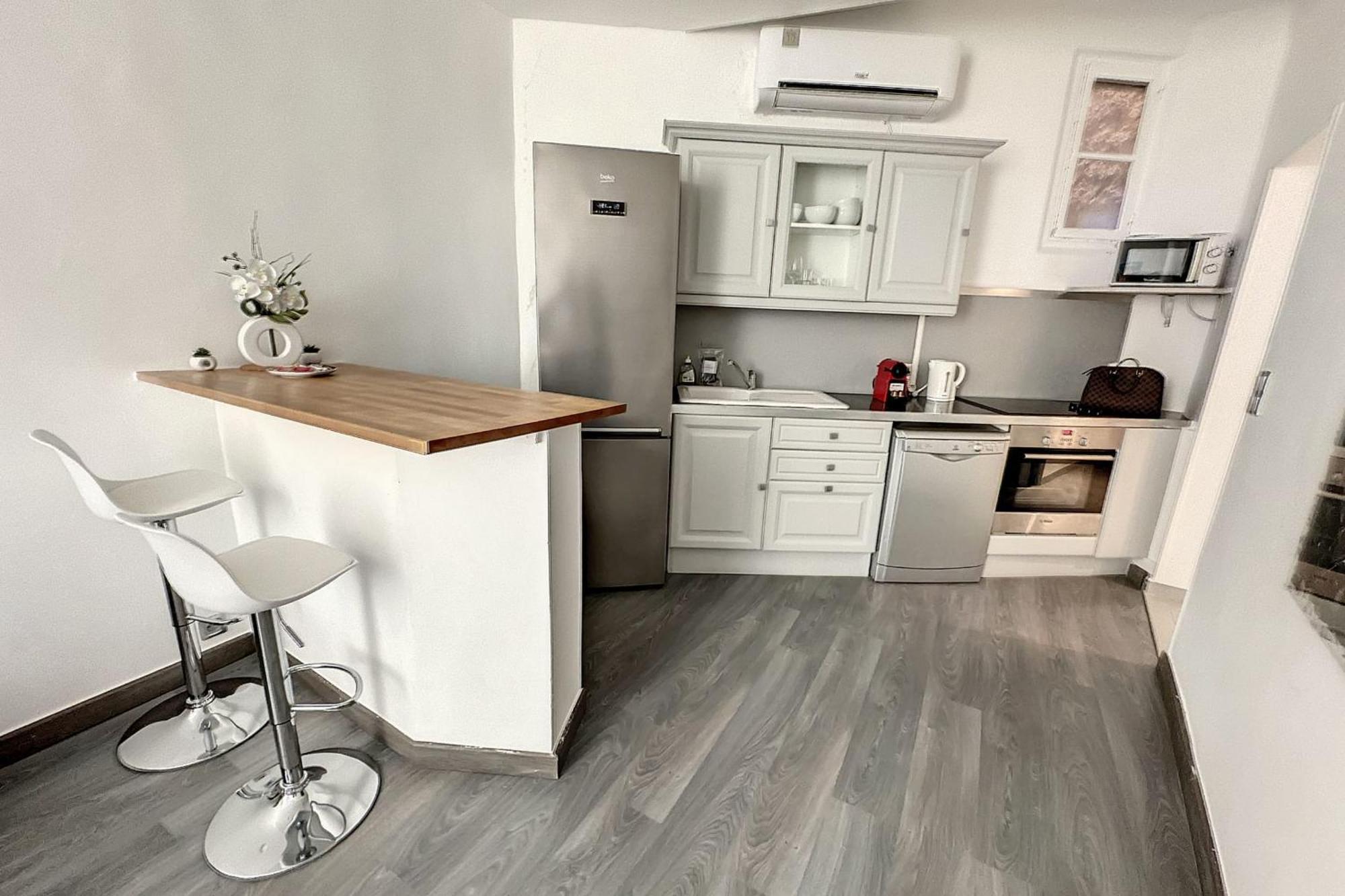 Charming T2 In The Heart Of Center Appartement *